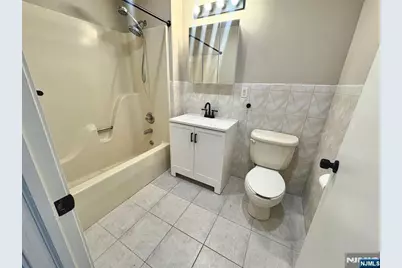 32 Orchard Street, Garfield, NJ 07026 - Photo 10