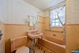 76 Forest Rd, Tenafly, NJ 07670 - Photo 20