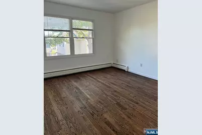 121 Philip Avenue, Elmwood Park, NJ 07407 - Photo 14