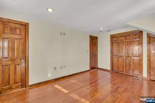 9 Old Wood Rd, Edgewater, NJ 07020 - Photo 12