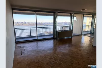2 Horizon Road 1030 #1030, Fort Lee, NJ 07024 - Photo 6