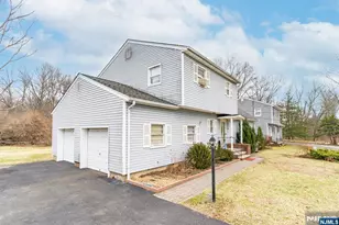 229 Edwards Rd, Morris Township, NJ 07054 - Photo 4