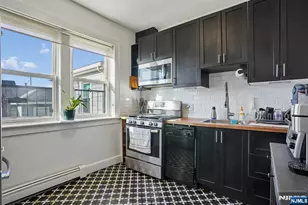 82 Hackensack Street 6, Wood Ridge, NJ 07075 - Photo 8