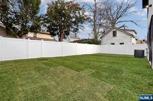 21 E Clinton Ave, Bergenfield, NJ 07621 - Photo 50