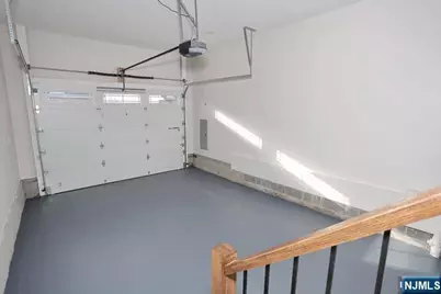 21 E Clinton Avenue, Bergenfield, NJ 07621 - Photo 18