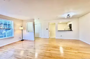 22 Regency Cir, Englewood, NJ 07631 - Photo 6