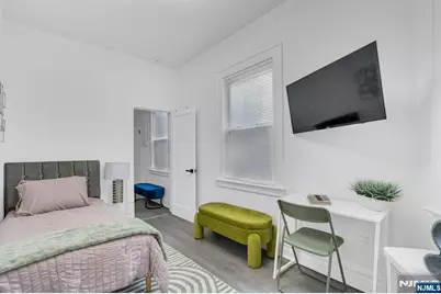 68 Pine Street 1 #1, Montclair, NJ 07042 - Photo 18