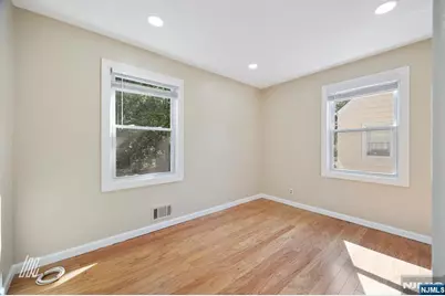 19-23 Prospect Avenue, Fair Lawn, NJ 07410 - Photo 10