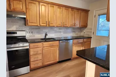 467 Spring Valley Road, Paramus, NJ 07652 - Photo 4