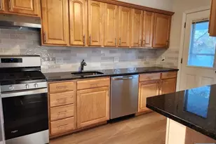 467 Spring Valley Rd, Paramus, NJ 07652 - Photo 4