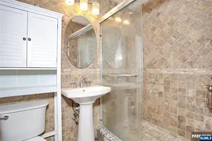 6040 Blvd 8H, West New York, NJ 07093 - Photo 22