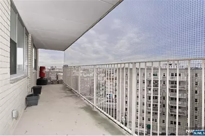 6040 Boulevard 8H #8H, West New York, NJ 07093 - Photo 10