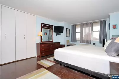 6040 Boulevard 8H #8H, West New York, NJ 07093 - Photo 20