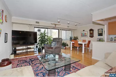 521 Piermont Avenue 403A #403A, River Vale Township, NJ 07675 - Photo 1