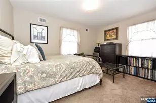 31 Smith St, Waldwick, NJ 07463 - Photo 10