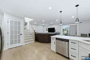 15 Rector Ave 2, Woodbridge Township, NJ 07095 - Photo 10