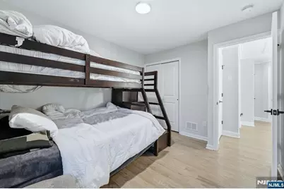 15 Rector Avenue 2 #2, Woodbridge Township, NJ 07095 - Photo 18