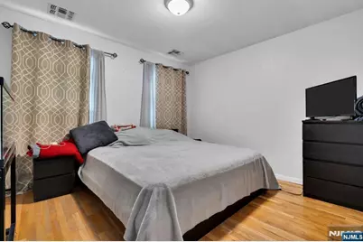 96 15th Street, Prospect Park, NJ 07508 - Photo 26