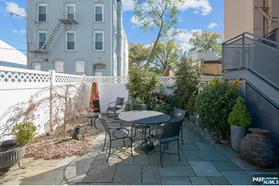 94 Walnut Street 2 #2, Montclair, NJ 07042 - Photo 24