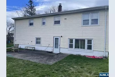 157 Windsor Road, Paramus, NJ 07652 - Photo 32