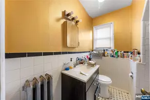 70 N Essex Ave, Orange, NJ 07050 - Photo 18