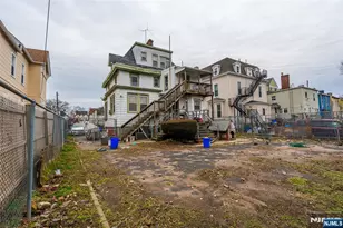 70 N Essex Ave, Orange, NJ 07050 - Photo 20