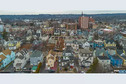 70 N Essex Avenue, Orange, NJ 07050 - Photo 26