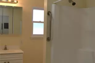 110 Midland Ave 14A, Midland Park, NJ 07432 - Photo 10