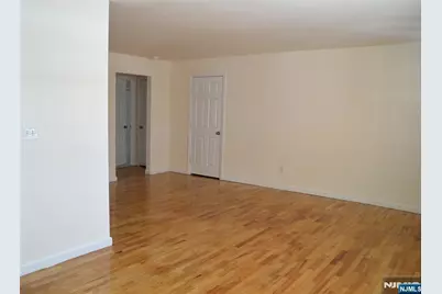 110 Midland Avenue 14A #14A, Midland Park, NJ 07432 - Photo 6