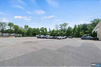 30 Sherwood Lane 4 #4, Fairfield, NJ 07004 - Photo 20