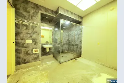 537 Kearny Avenue, Kearny, NJ 07032 - Photo 16