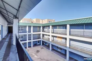 54 Polk P3, Newark, NJ 07105 - Photo 28