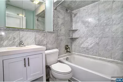 54 Polk P3 #P3, Newark, NJ 07105 - Photo 16