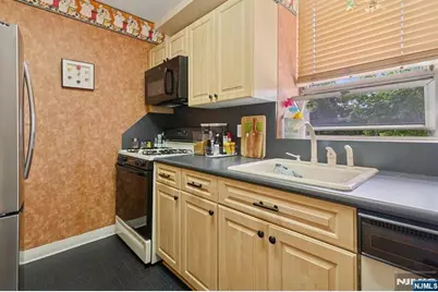 4 Horizon Road #416, Fort Lee, NJ 07024 - Photo 18