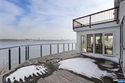 27 Shore Road, Edgewater, NJ 07020 - Photo 18