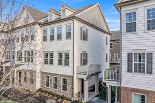 7 Ambrosia Ct 107, Livingston, NJ 07039 - Photo 2