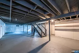 137 Cedar Ave, Hawthorne, NJ 07506 - Photo 20