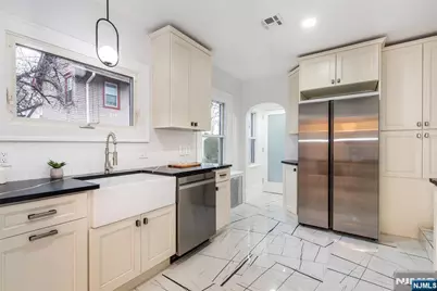 570 Cameron, South Orange, NJ 07079 - Photo 4