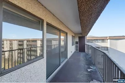 521 Piermont 502 #502, River Vale Township, NJ 07675 - Photo 22