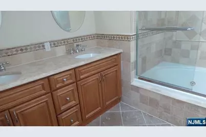 320 Highland Avenue A #A, Palisades Park, NJ 07650 - Photo 10