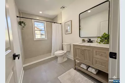 93 May Street, Hawthorne, NJ 07506 - Photo 14