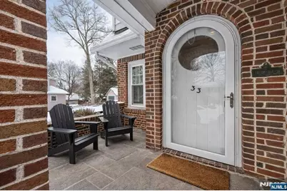 33 Homewood Avenue, Allendale, NJ 07401 - Photo 2