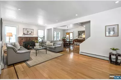 33 Homewood Avenue, Allendale, NJ 07401 - Photo 4