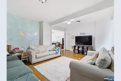 302 Belmont Avenue, Belleville, NJ 07109 - Photo 6