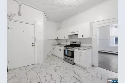 302 Belmont Avenue, Belleville, NJ 07109 - Photo 36