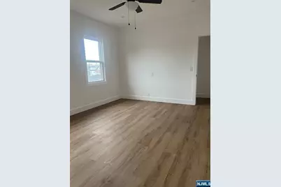 66 Tuttle Street 2 #2, Wallington, NJ 07057 - Photo 8