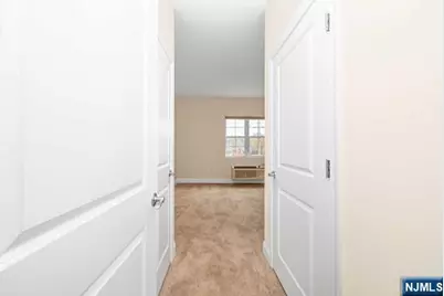 10 Madison 204 #204, Cresskill, NJ 07626 - Photo 4