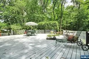 277 Maple St, Haworth, NJ 07641 - Photo 4