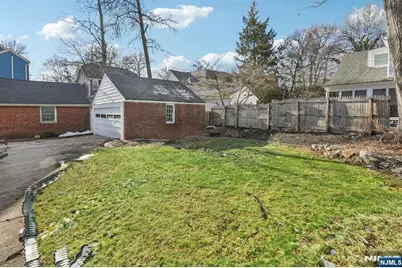 1486 Windsor Road, Teaneck Township, NJ 07666 - Photo 24