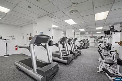 2100 Linwood Avenue 12B #12B, Fort Lee, NJ 07024 - Photo 22